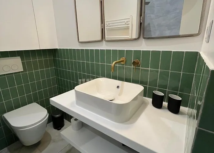 Comfy Studio, Paris South דירה מונטרוג'